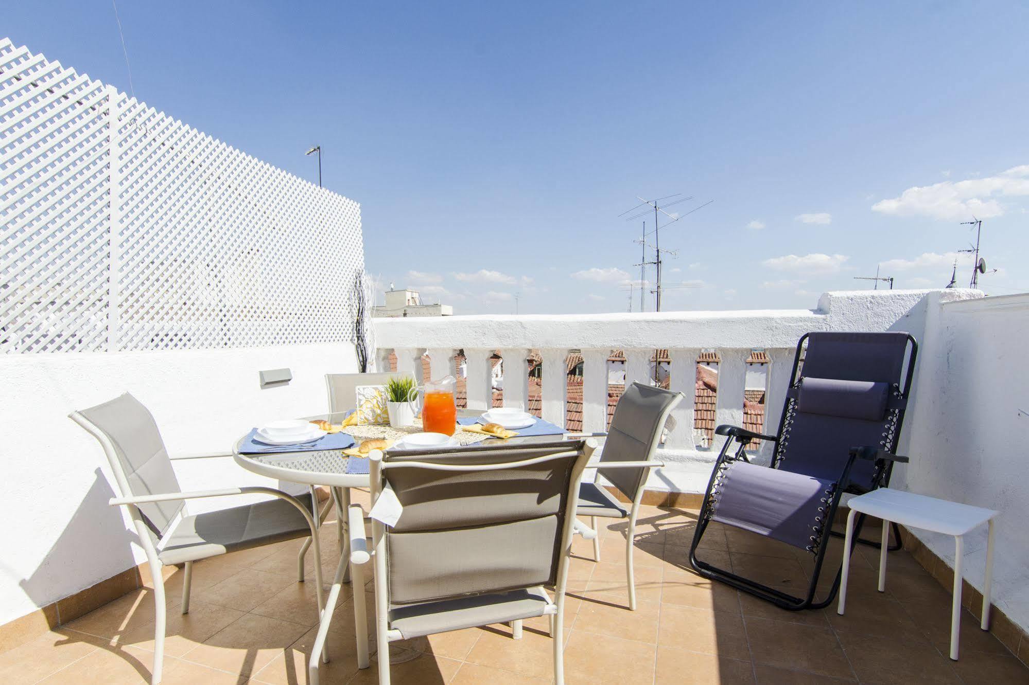 Apartments Dreammadrid Atocha Terraza Esterno foto